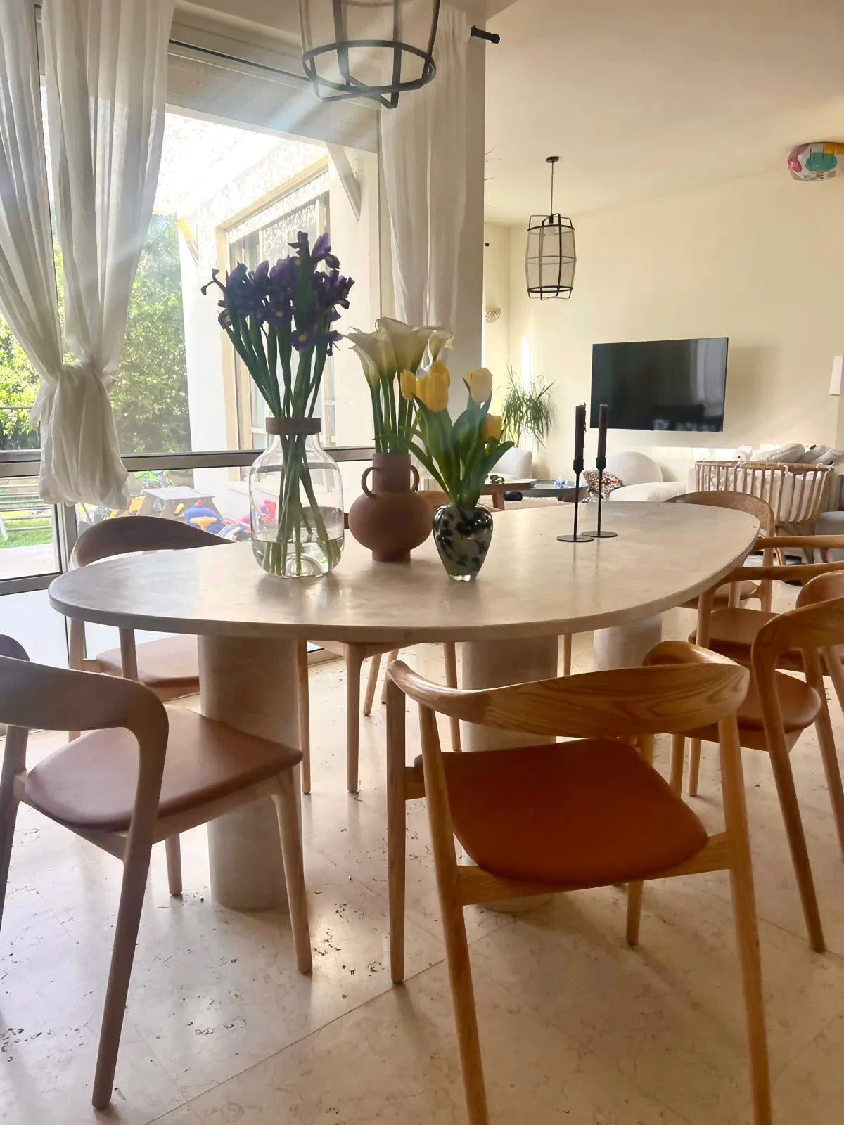 שולחן spot שיש טבעי