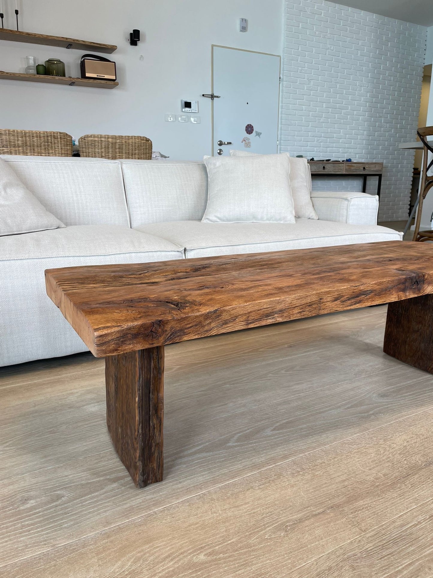 שולחן סלון עץ פירוקים