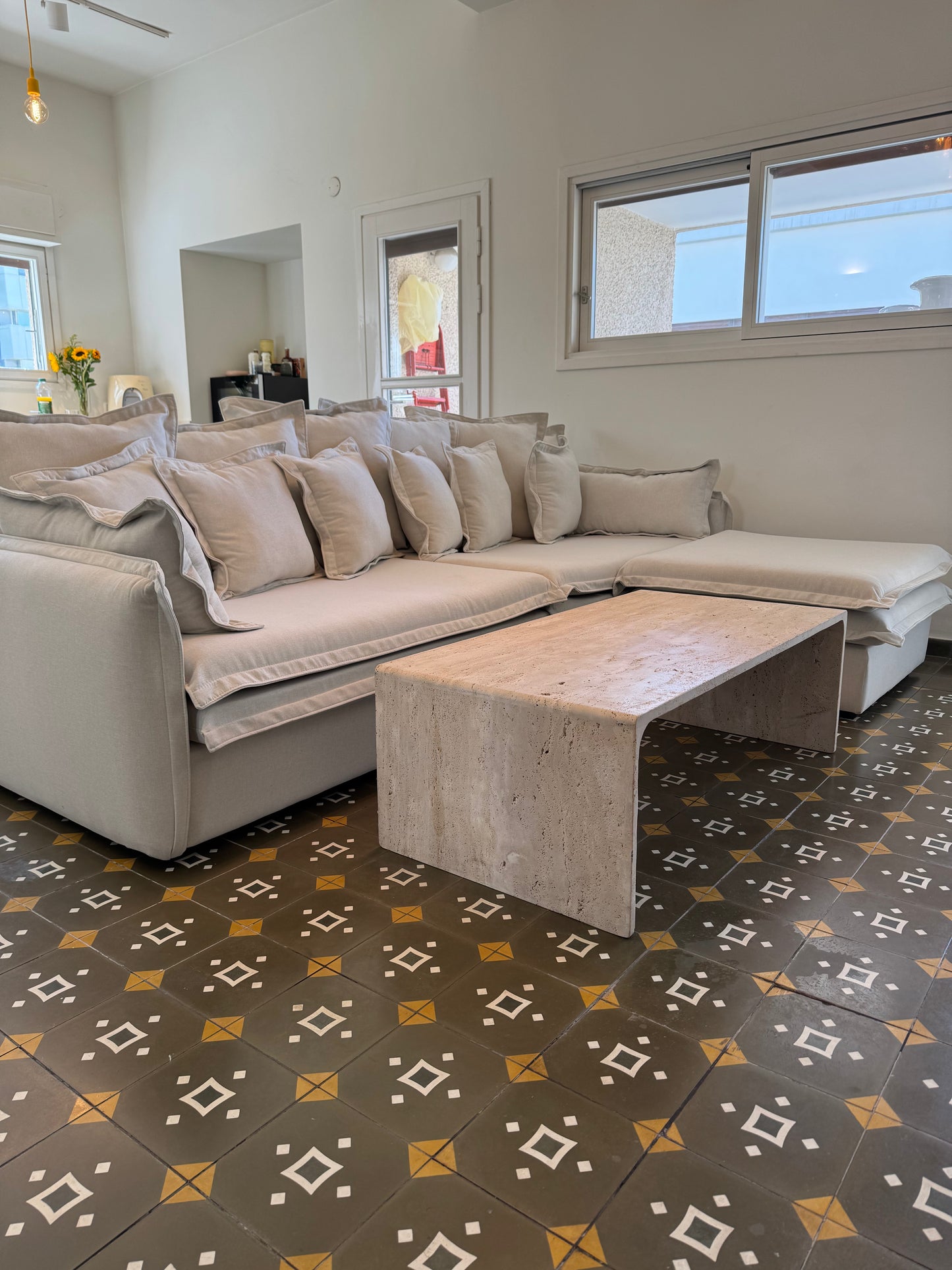 ספת רביצה דגם poof