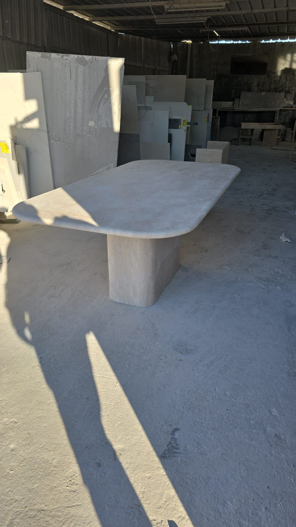 שולחן אוכל square