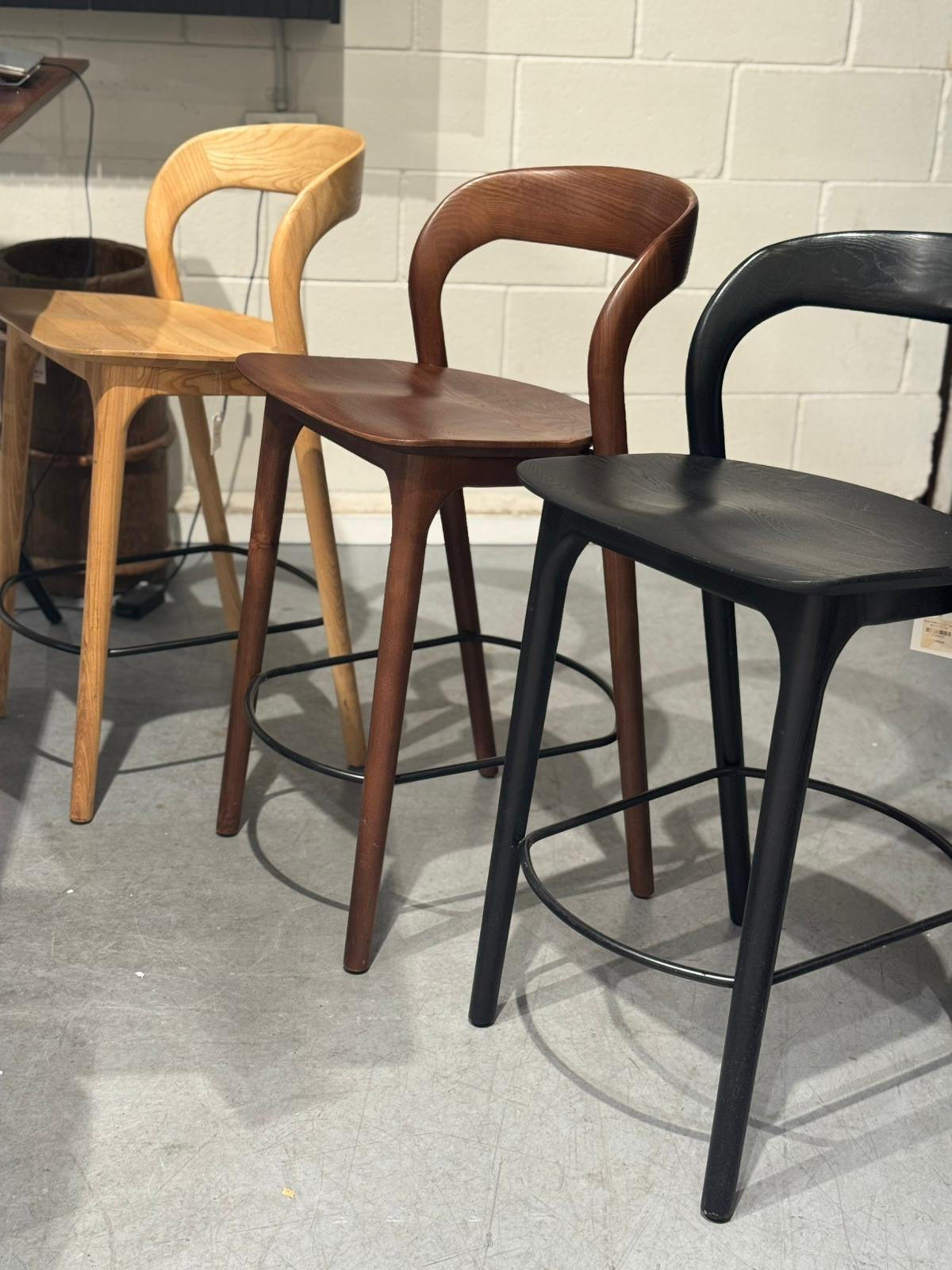 כסא בר עץ ג'ורדון טבעי