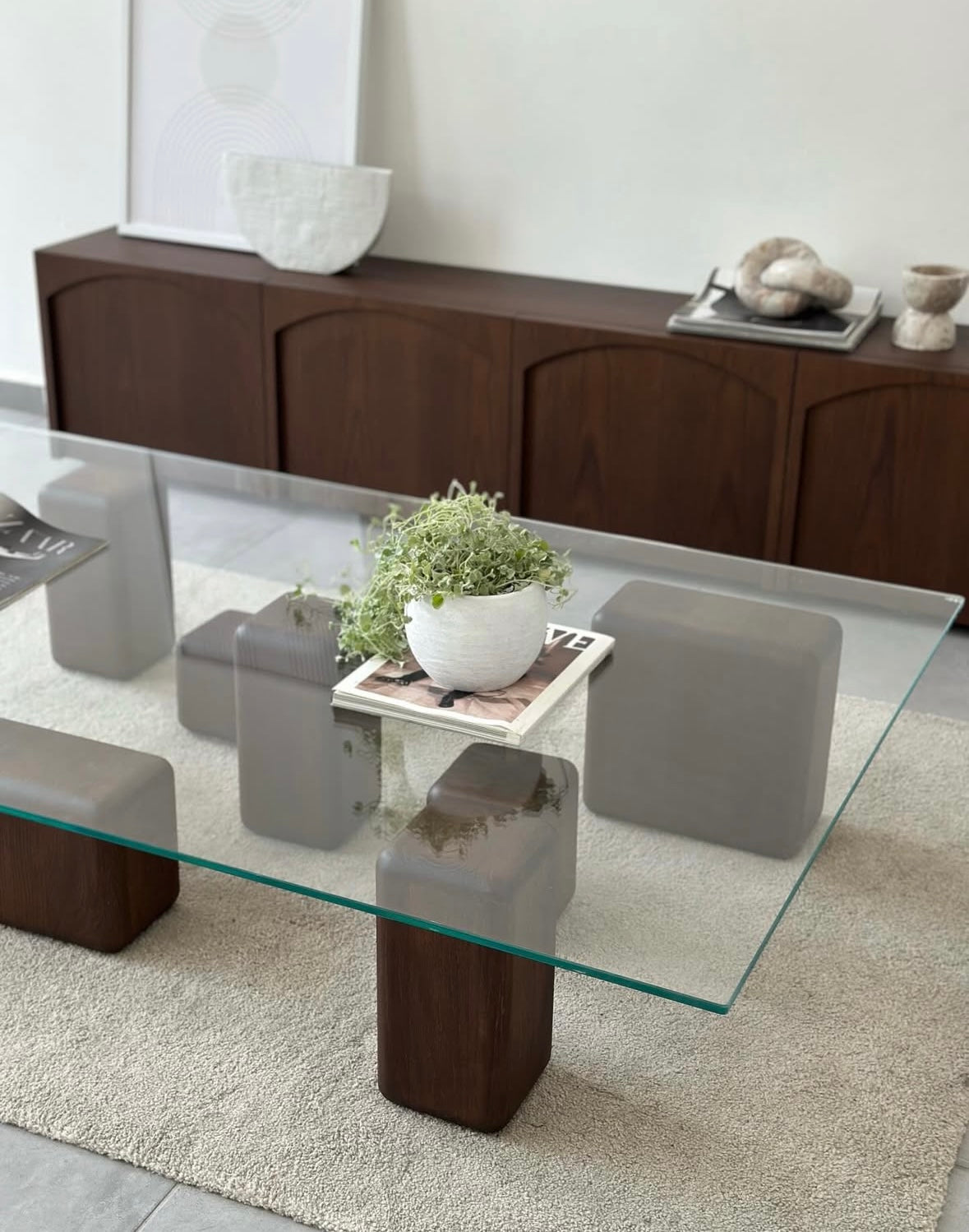 מזנון עץ אגוז נגרות מיוחדת