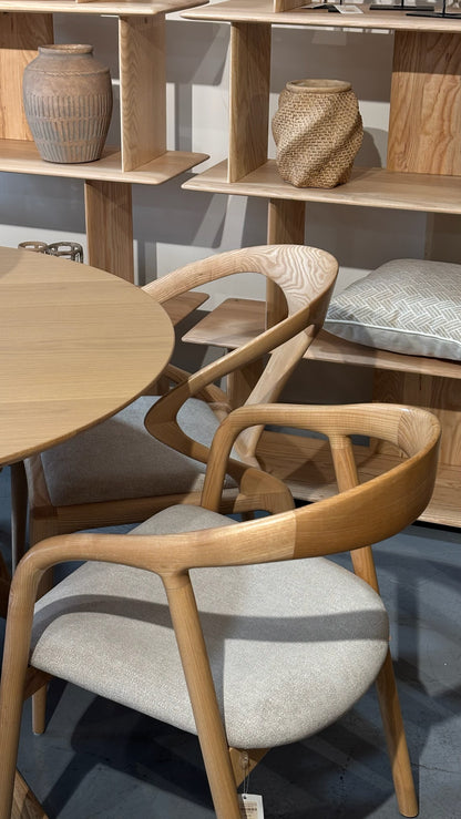 כסא אוכל ג׳ורדן פשתן