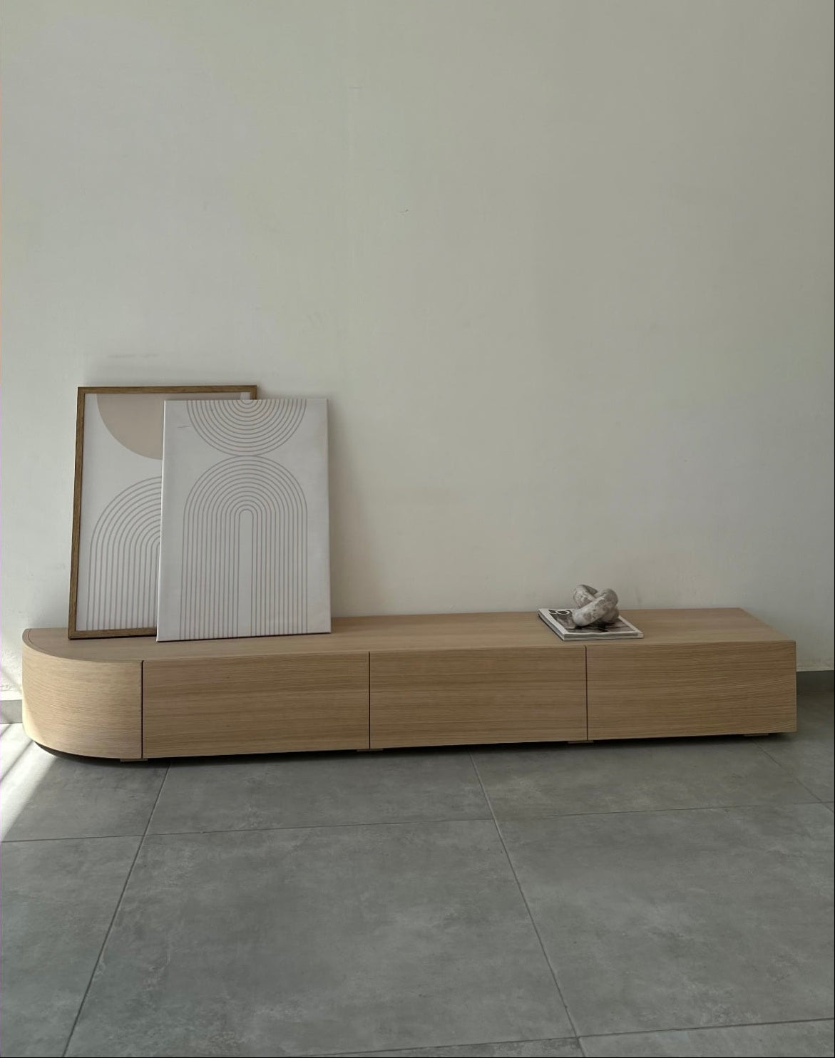 מזנון א-סימטרי עץ