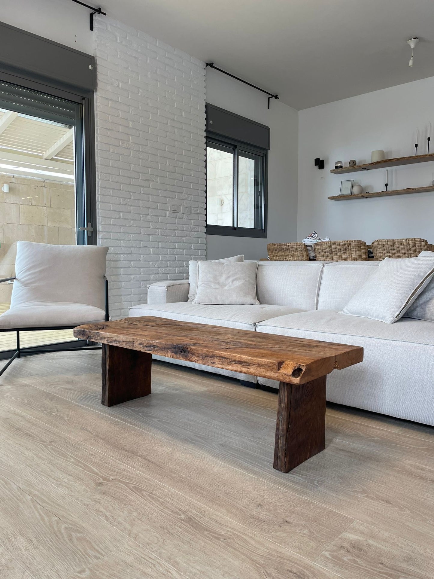 שולחן סלון עץ פירוקים