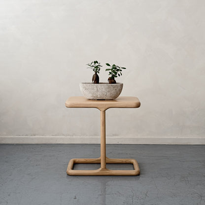 שולחן צד נשכן פיליפ