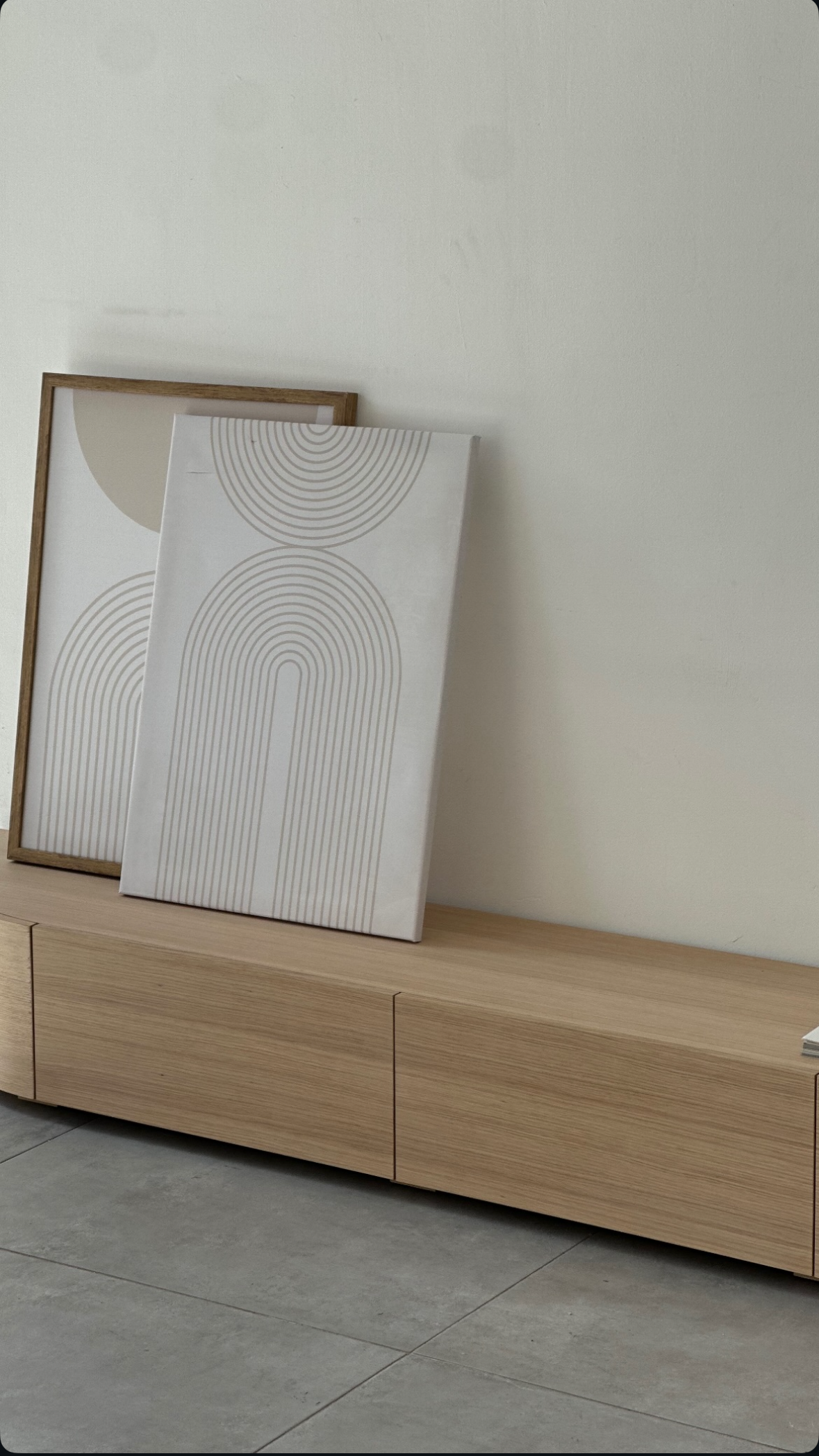 מזנון א-סימטרי עץ