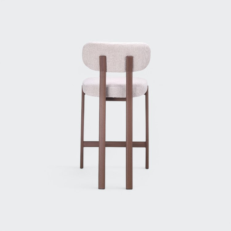 כסא בר מילאן