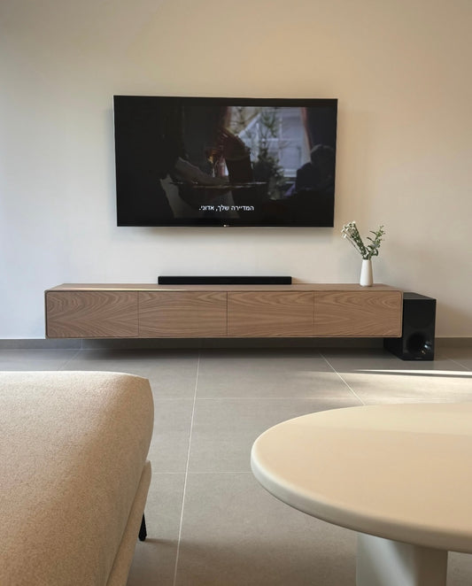 מזנון עץ אלון בעיצוב יוקרתי