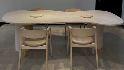 שולחן שיש טבעי אמורפי